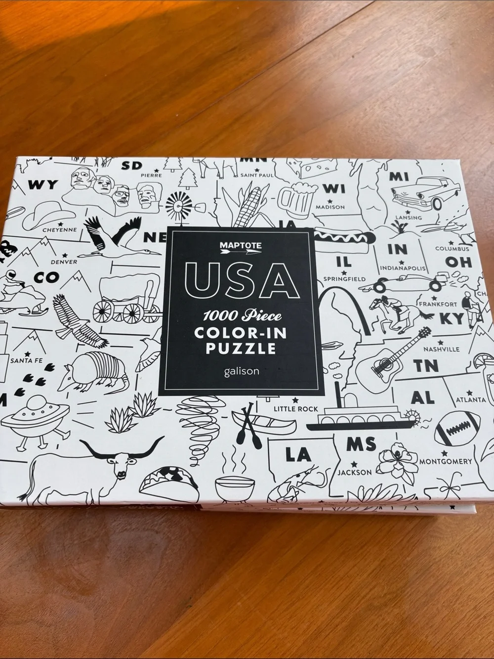 USA 1000-Piece Color-In Puzzle – Black & White